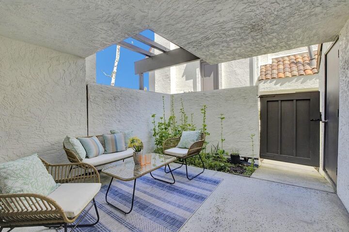 Property Photo: 19980 Portal Plaza CA 95014