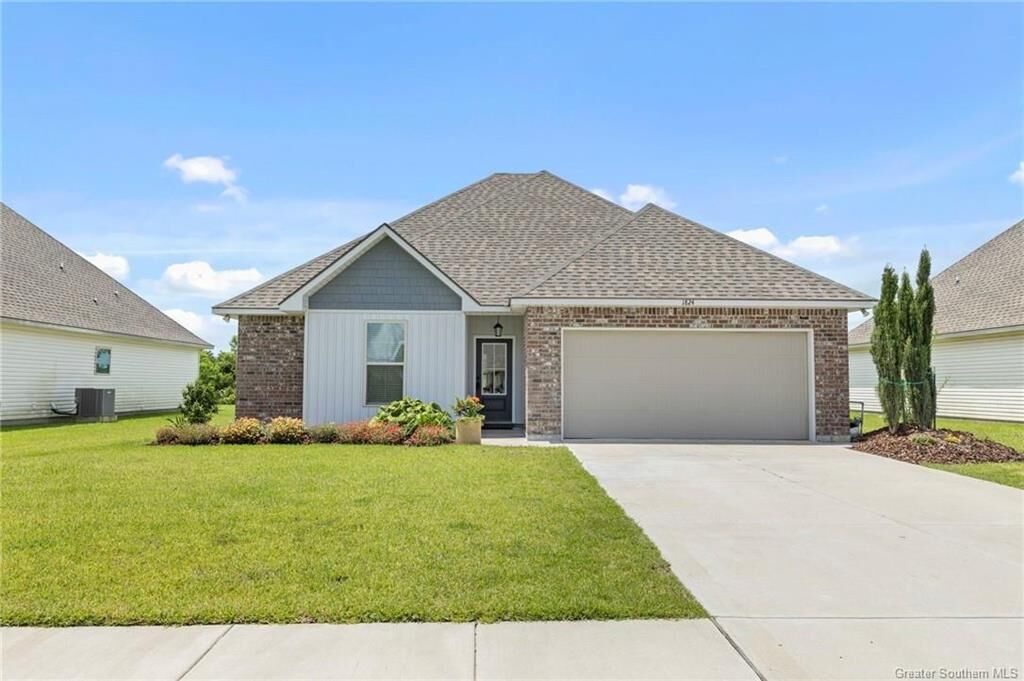 Property Photo: 1824 Park Place Drive LA 70607