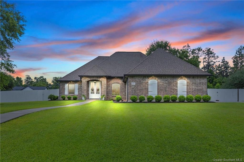 Property Photo: 1037 Temple Lane LA 70633