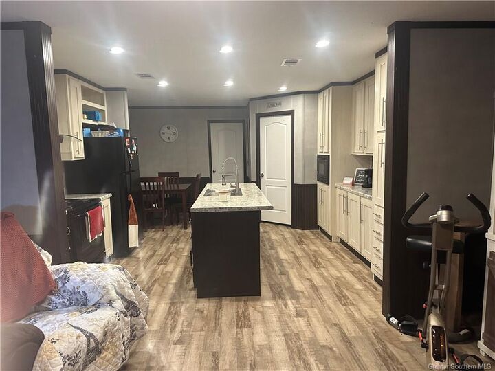 Property Photo:  401 S Frazier Street S  LA 70633 