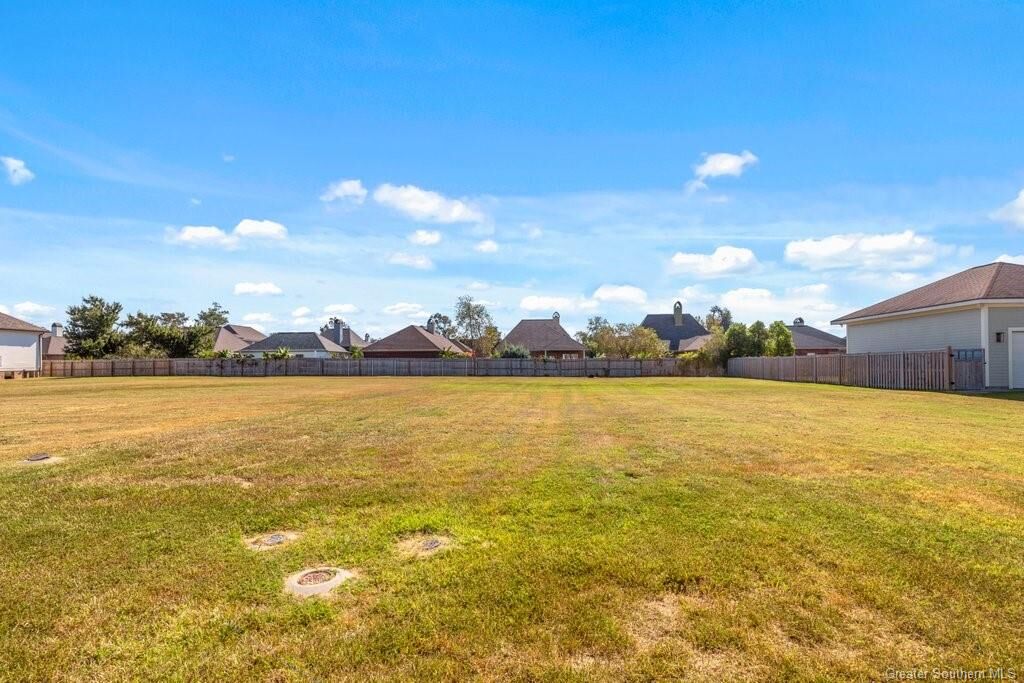 Property Photo:  2203 St Joseph Avenue  LA 70601 