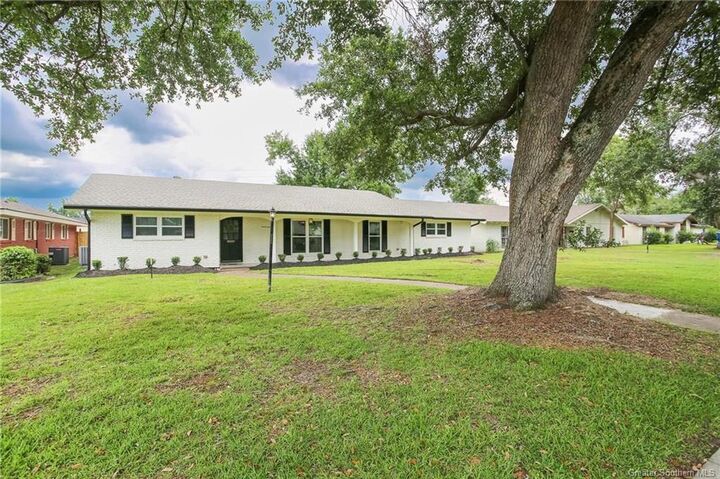 2412 18th Street  Lake Charles LA 70601 photo