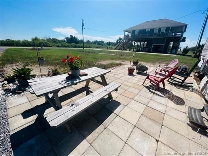 Property Photo: 146 Gulf View Road LA 70631