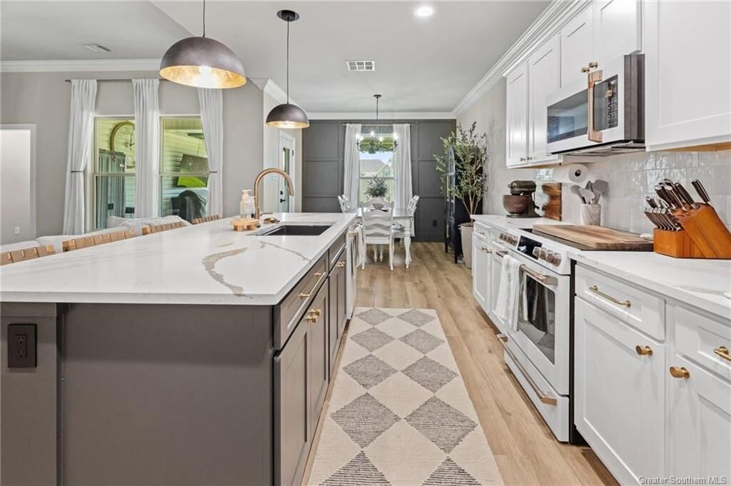 Property Photo:  1773 Browning Road  LA 70611 