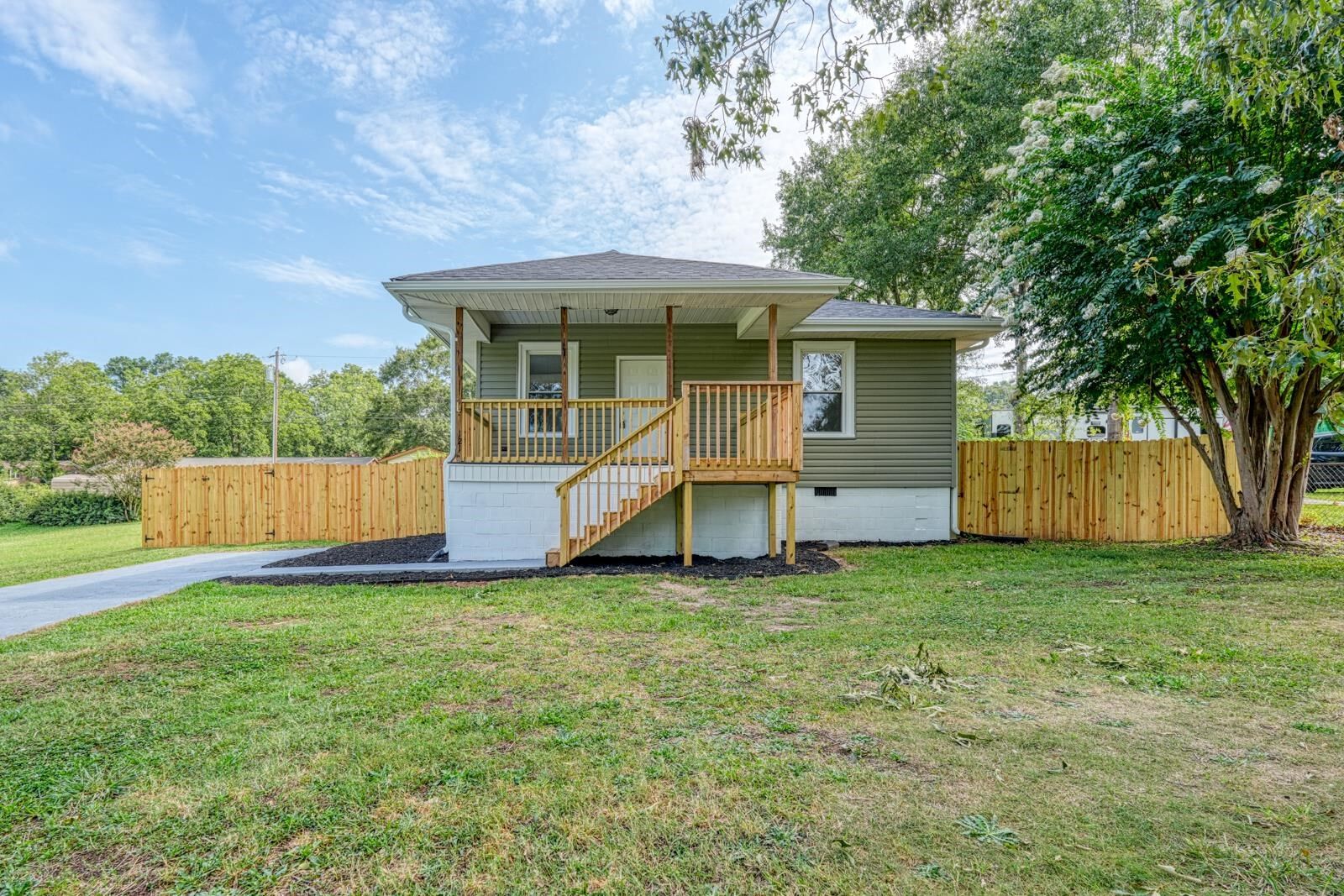 Property Photo: 121 Beth Street SC 29651