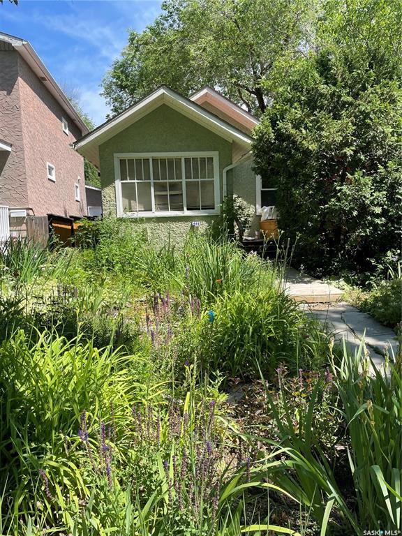 Property Photo: 2221 McTavish Street SK S4S 3X3