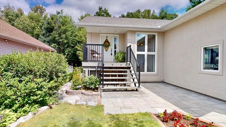 Property Photo:  154 Golf Course Road  ON P0H 1H0 