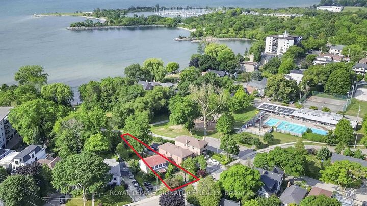 Property Photo:  175B Lake Shore Drive  ON M8V 2A1 