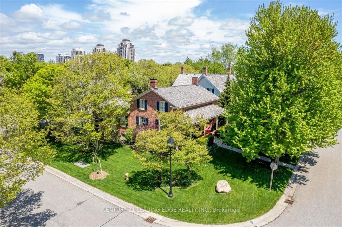 Property Photo: 14 Alexander Hunter Place ON L6E 1A8