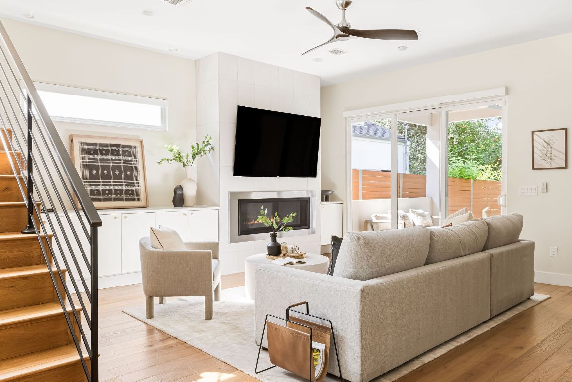 Property Photo:  2209 Townes Lane  TX 78703 