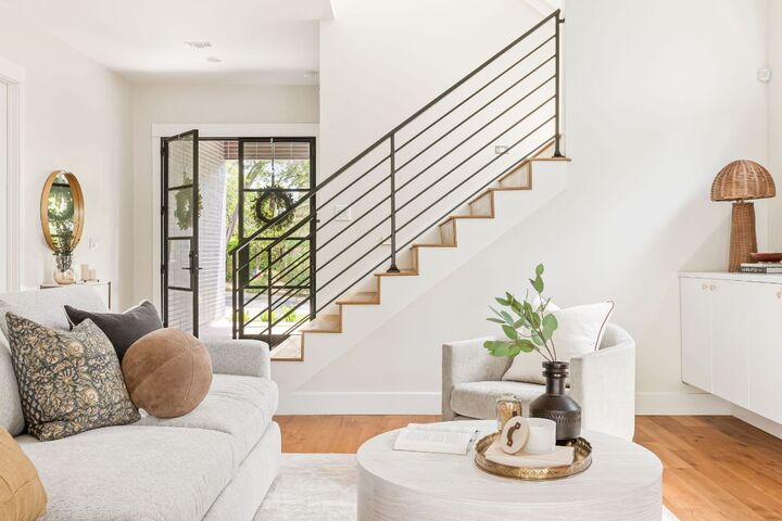 Property Photo: 2209 Townes Lane TX 78703