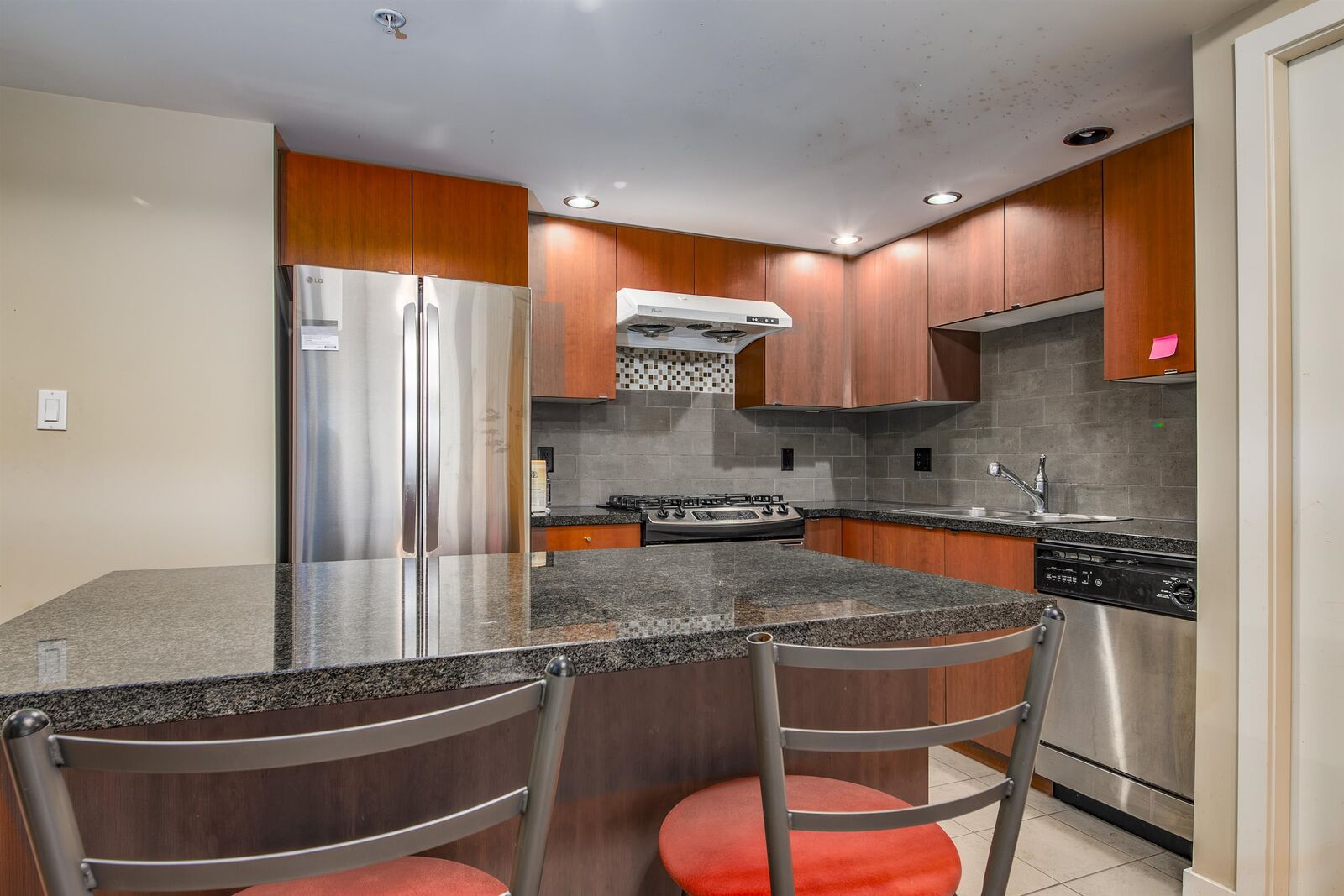 Property Photo:  9188 Hemlock Drive 503  BC V6Y 4J7 