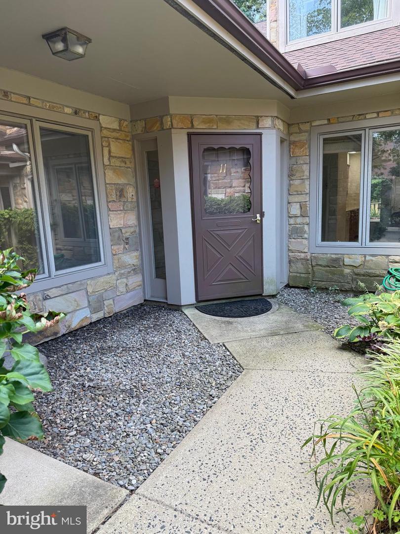 Property Photo: