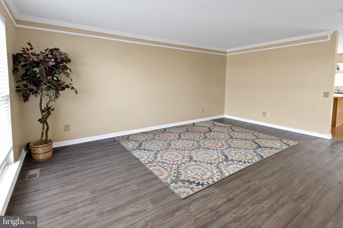 Property Photo:  147 Darling Street  DE 19702 