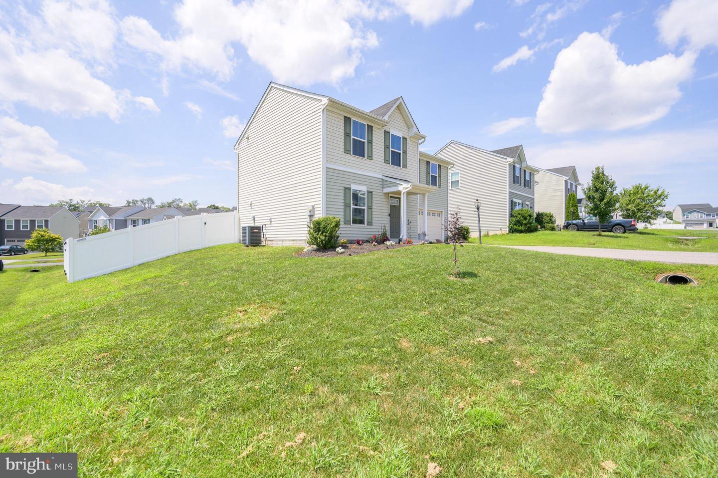 Property Photo: 84 Singleton Way WV 25403
