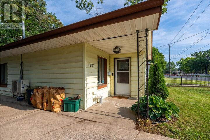 Property Photo: 1107 Colborne Road ON N7V 3K8