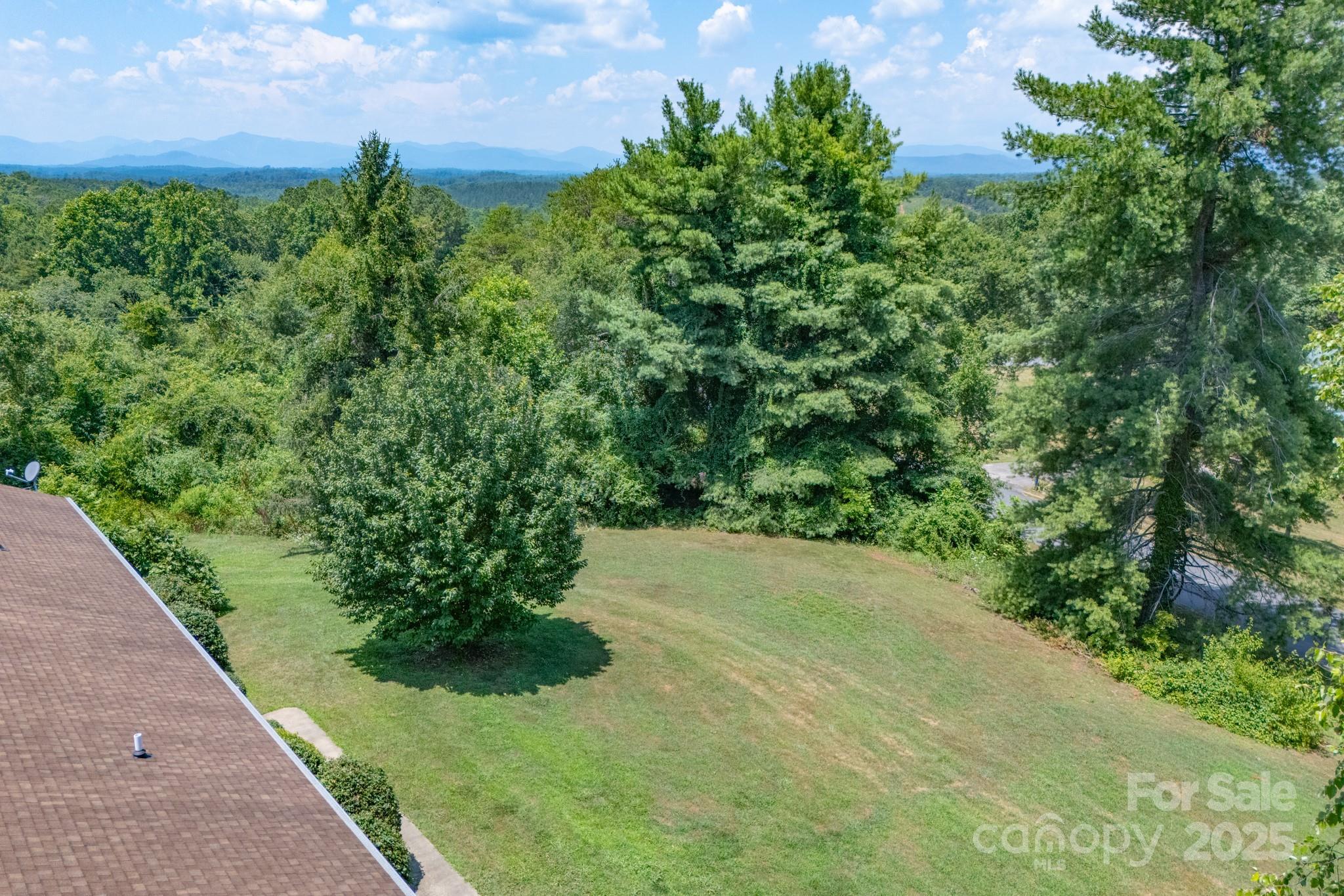 Property Photo: 201 Fleming Drive NC 28139
