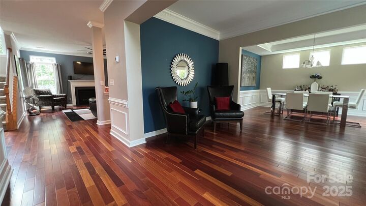 Property Photo: 2413 Merryvale Way N 139 NC 28173