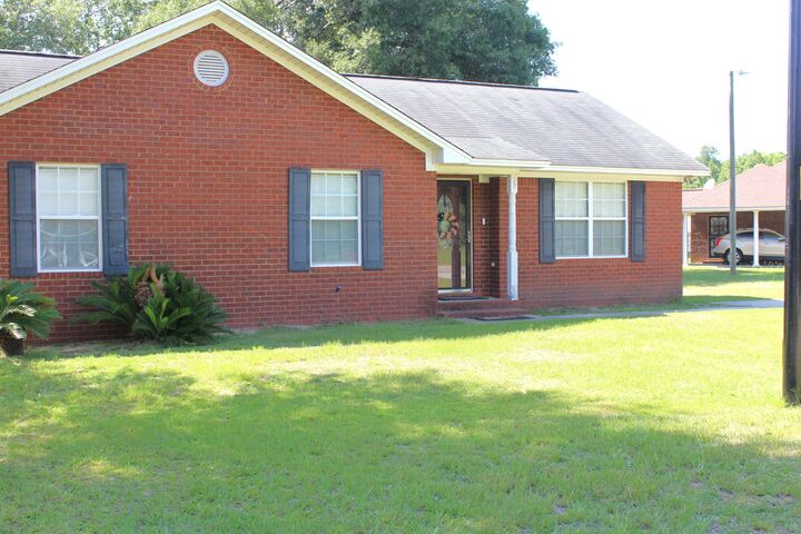 22 James E Clyburn Bivd  Kingstree SC 29556 photo