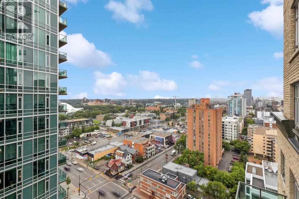 Property Photo: 1410 1 Street Southeast AB T2G 5T7