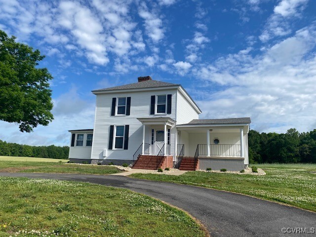 Property Photo: 17120 Nash Road VA 23840