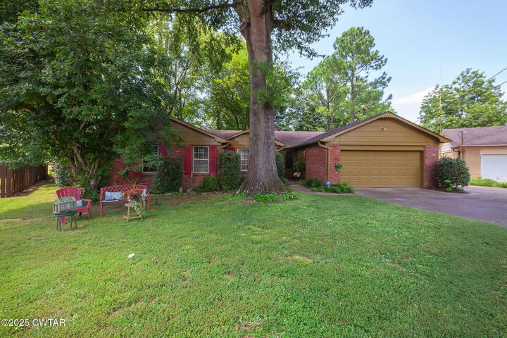 137 Vega Drive  Jackson TN 38305 photo