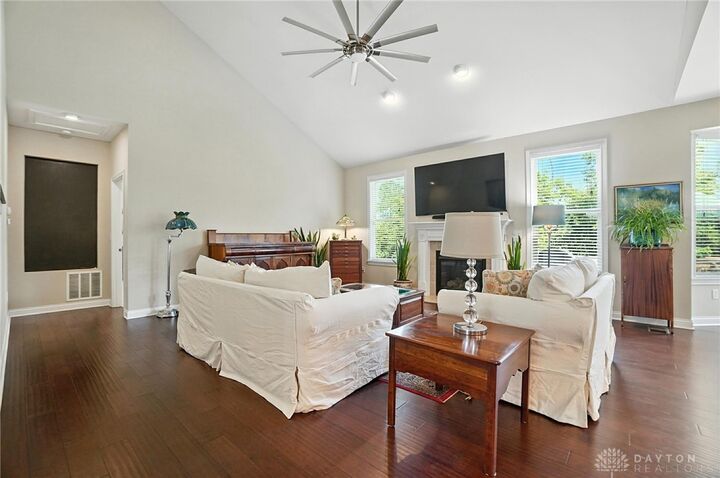 Property Photo: 482 Calumet Farms Drive OH 45036