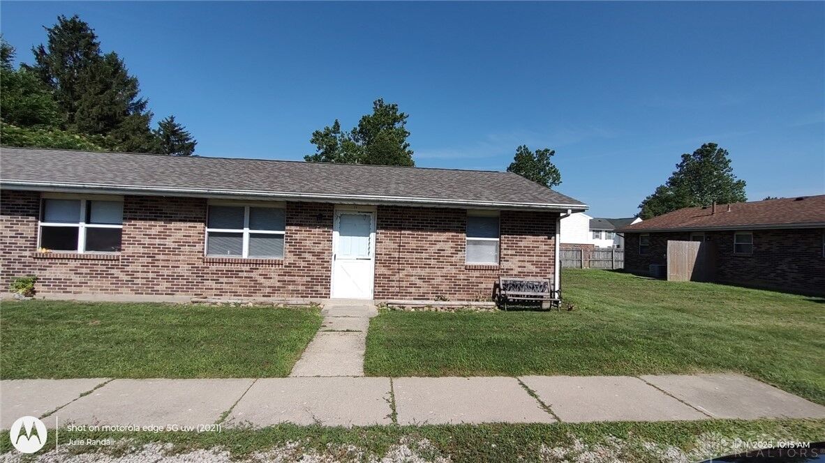Property Photo: 7 S Maple Street C OH 45335