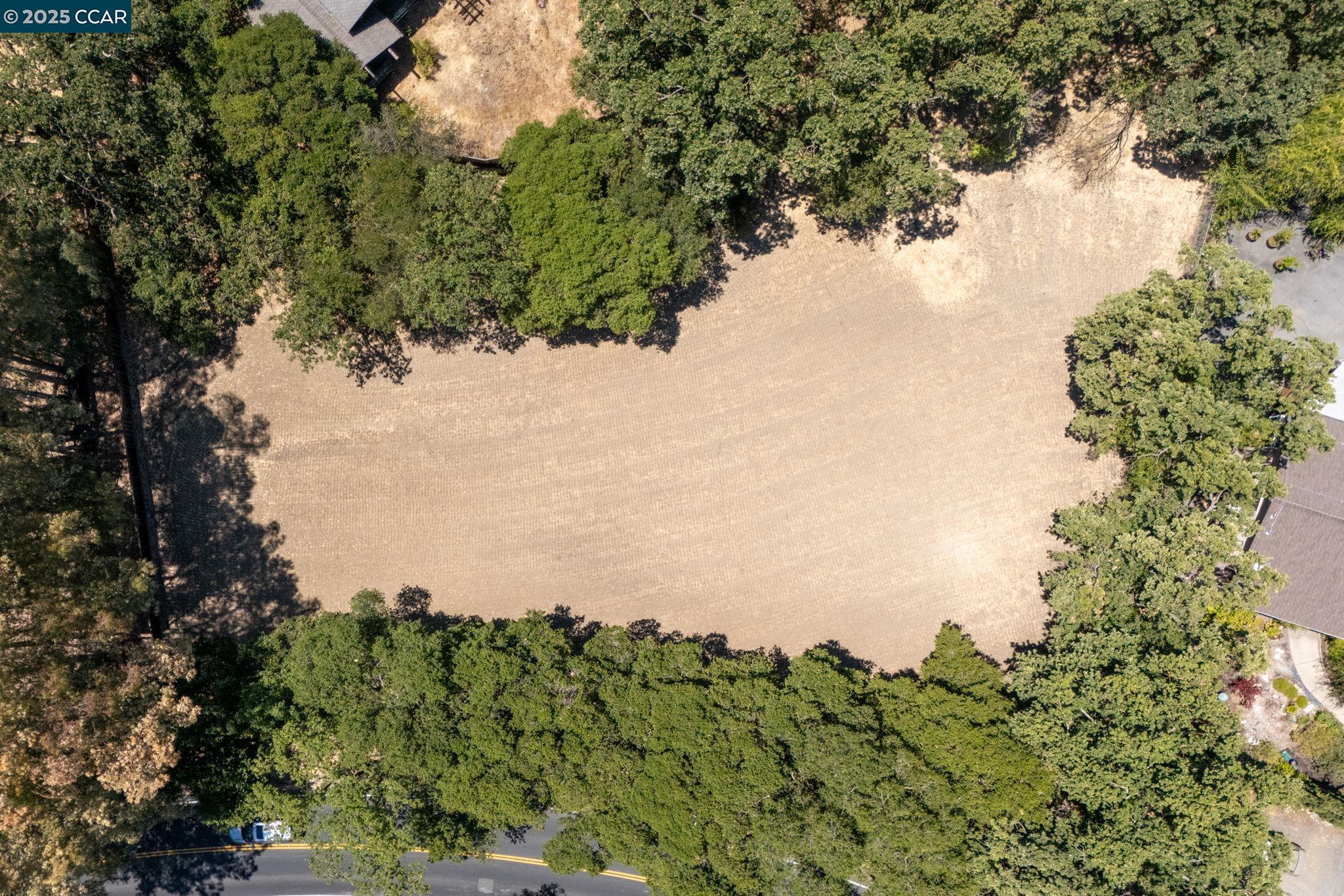 Property Photo: Boulevard Way CA 94595