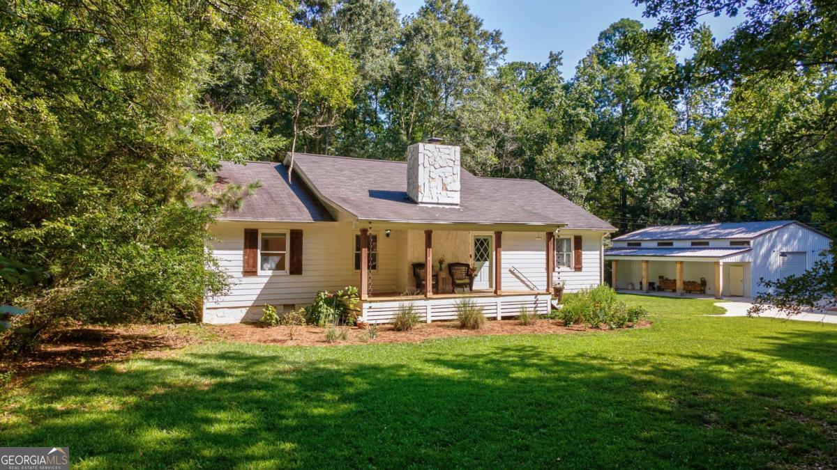 Property Photo: 1370 Athens Road GA 30683