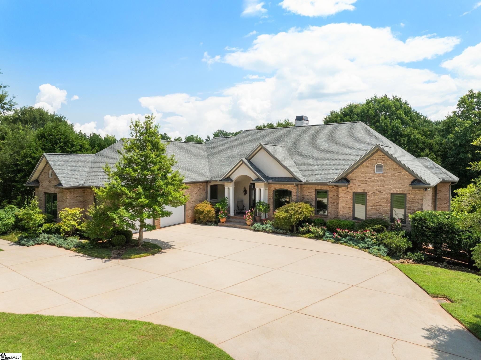 Property Photo: 216 Bruce Farm Road SC 29681