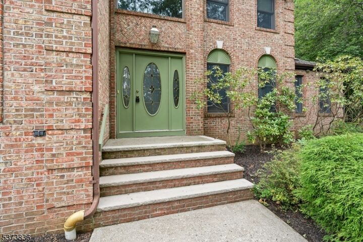 Property Photo: 7 Stonehedge Drive NJ 07460