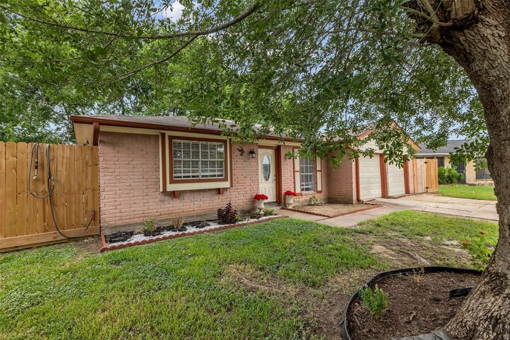 Property Photo: 12110 Panay Drive TX 77048