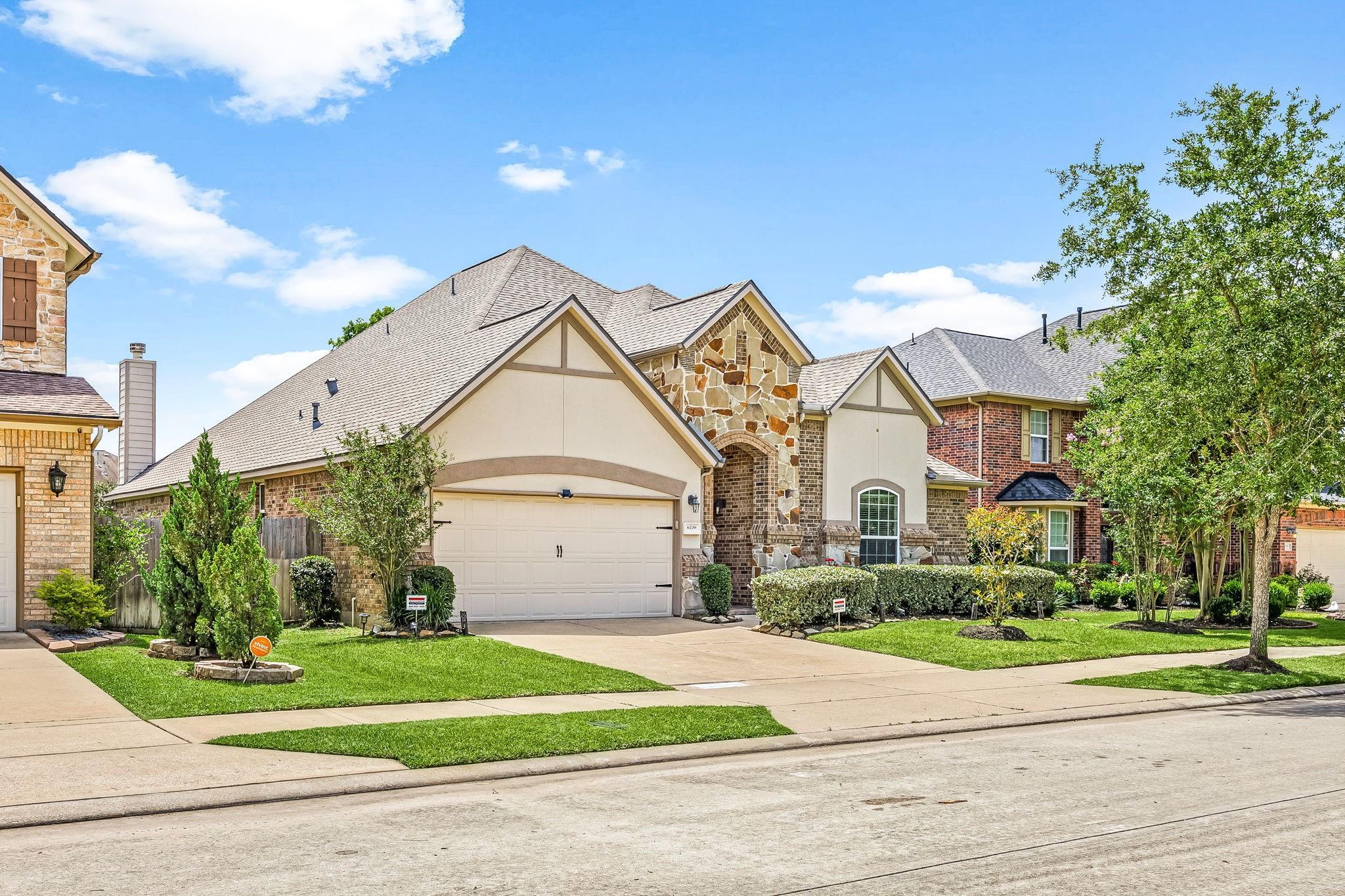 Property Photo: 6230 Ledger Lane TX 77459