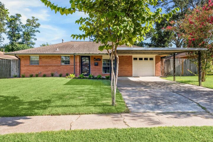 Property Photo:  4613 Nina Lee Lane  TX 77092 
