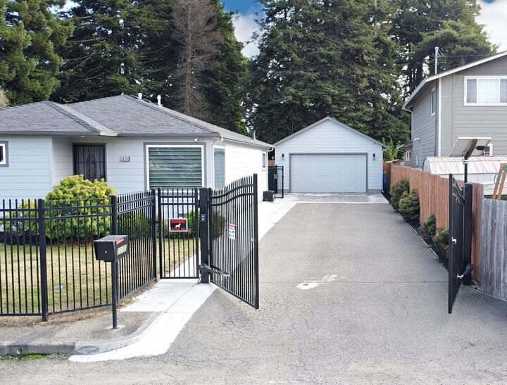 Property Photo:  2030 Simmons Road  CA 95503 