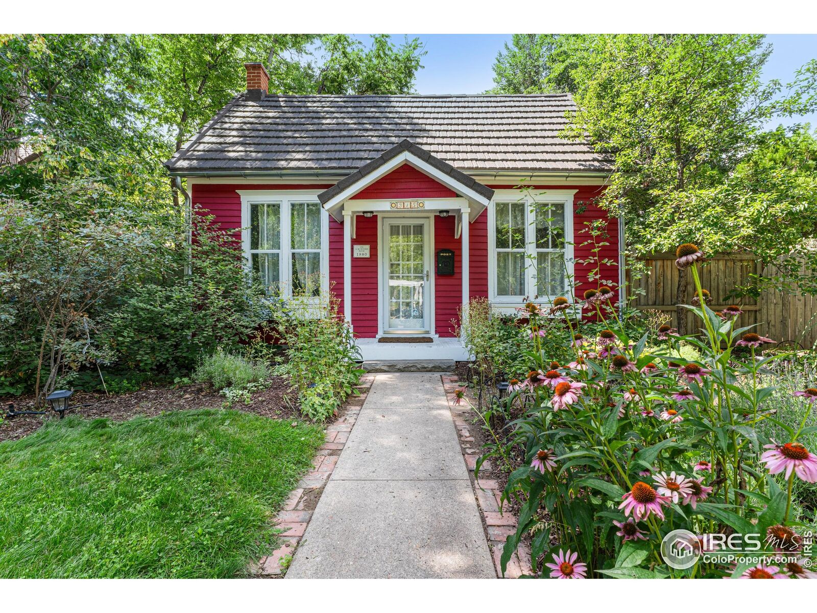 Property Photo: 315 E Olive St CO 80524