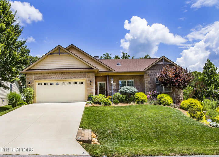 Property Photo:  153 Berkshire Loop  TN 38558 