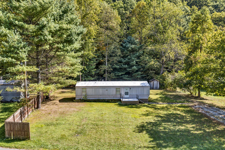 Property Photo: 256 Bramblewood Lane KY 40351