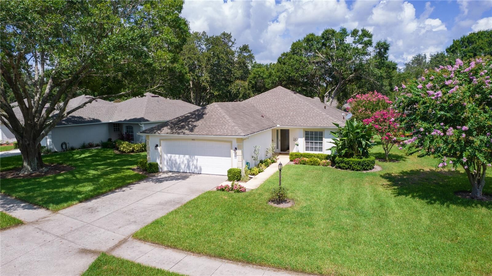 Property Photo:  401 Baytree Boulevard  FL 32778 