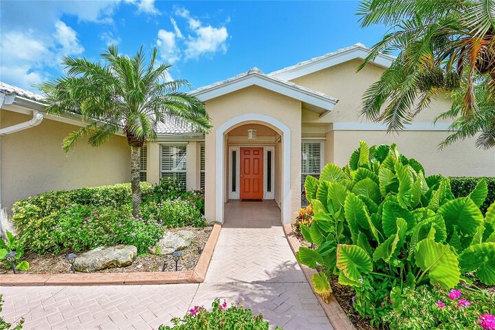 Property Photo:  1569 Waterford Drive  FL 34292 