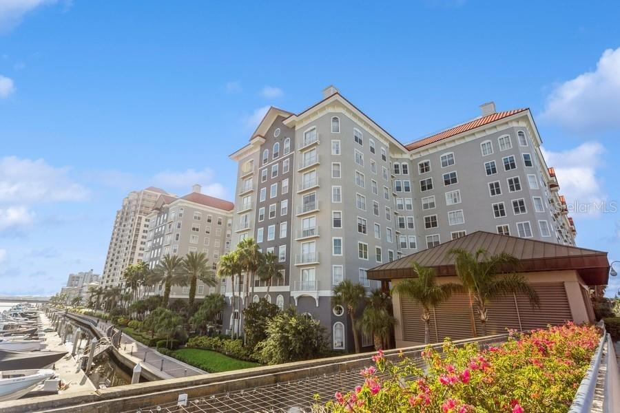 Property Photo: 700 S Harbour Island Boulevard 722 FL 33602