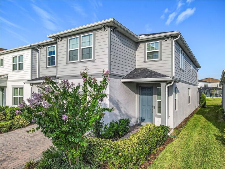 Property Photo: 10336 Parkview Reserve Lane FL 32836