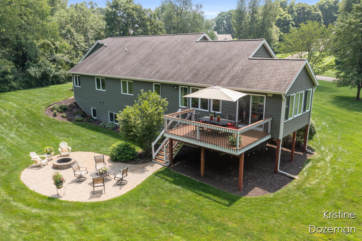 Property Photo:  8891 O'Neal Woods Court SE  MI 49302 