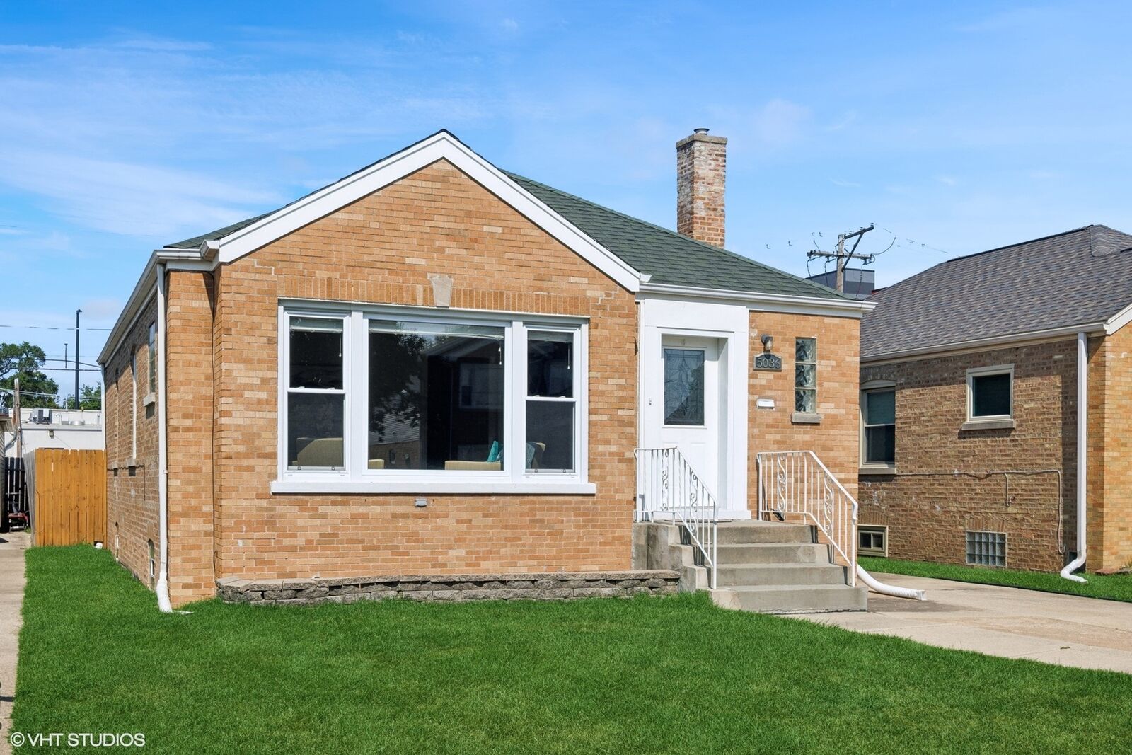 Property Photo:  5036 N Neva Avenue  IL 60656 