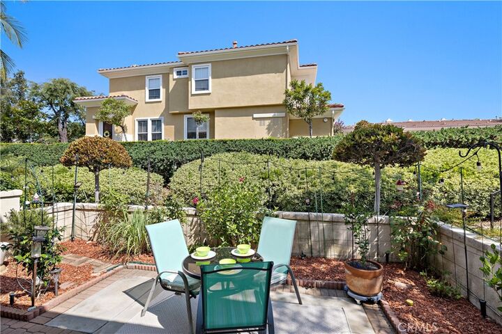 Property Photo: 128 Via Vicini CA 92688
