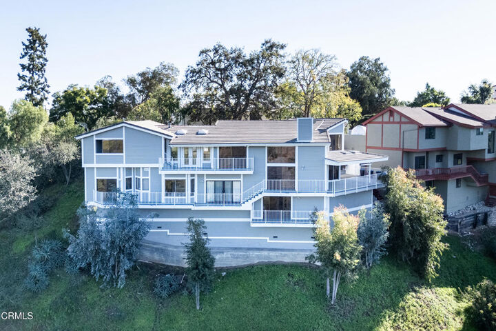 Property Photo:  363 Patrician Way  CA 91105 