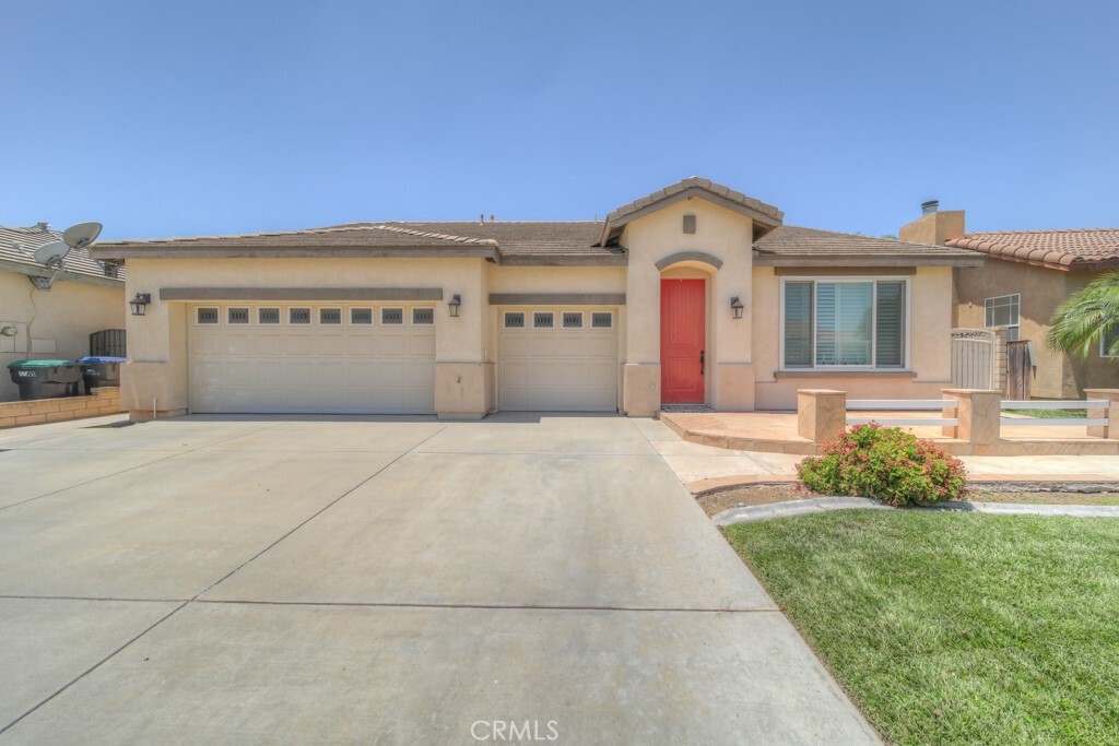 Property Photo: 29867 Cool Meadow Drive CA 92584