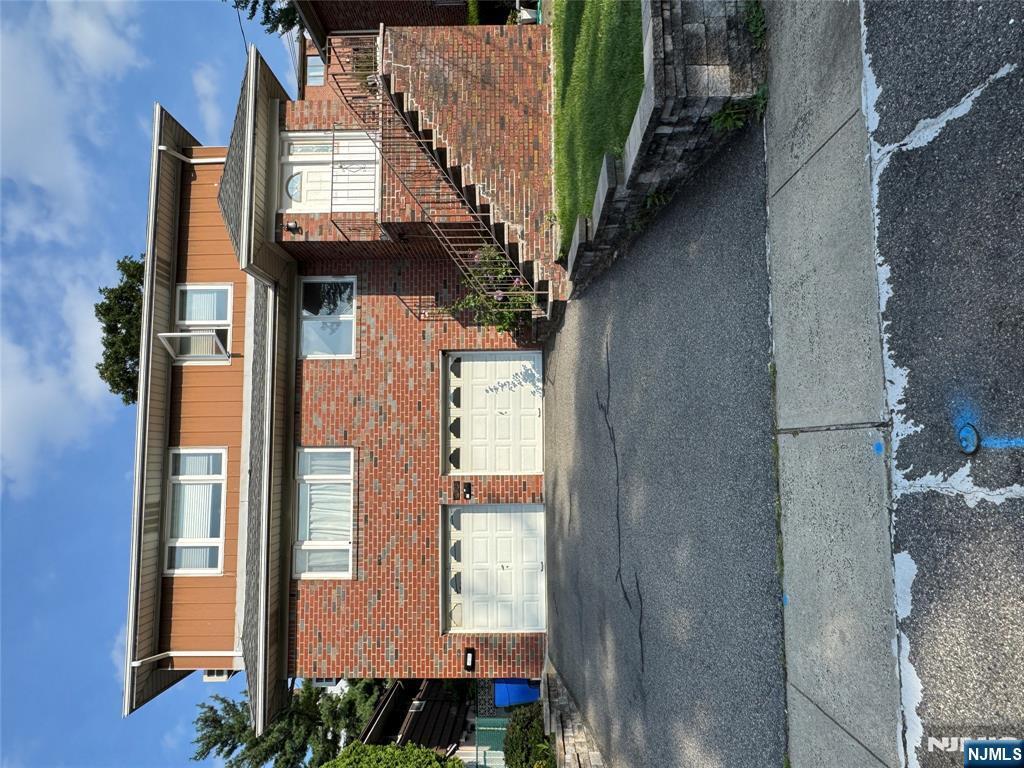 Property Photo:  1432 13th Street 2nd Fl  NJ 07024 