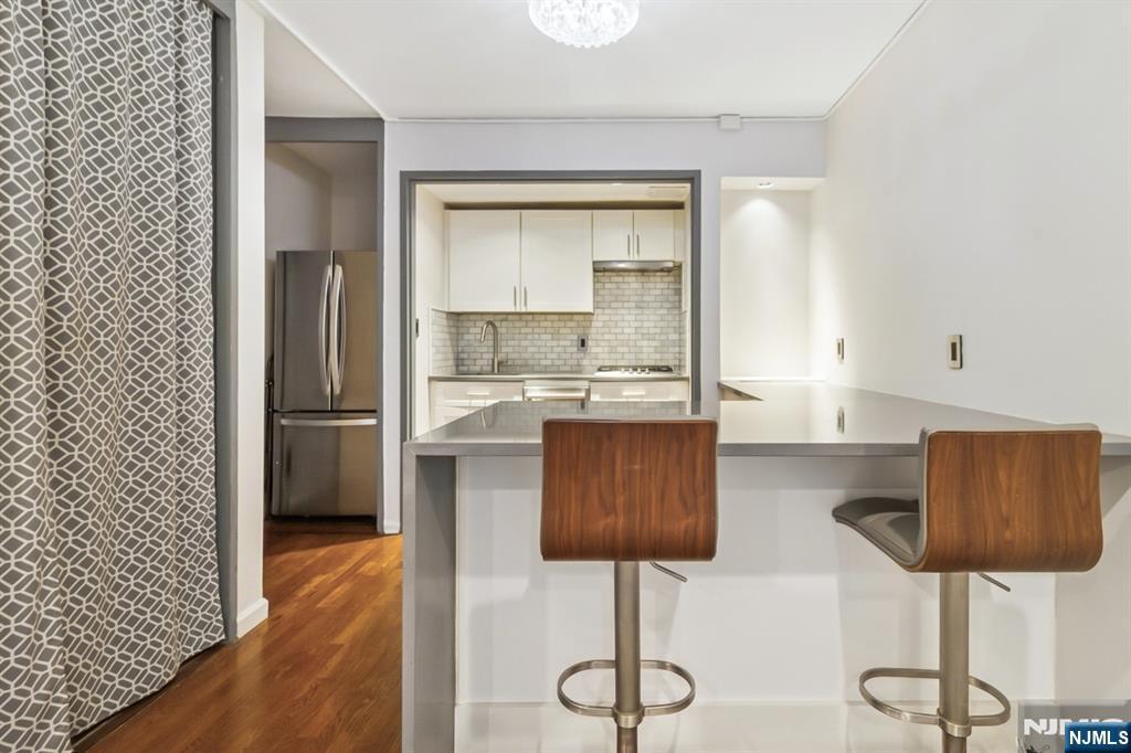 Property Photo:  3050 Edwin Avenue #2D  NJ 07024 